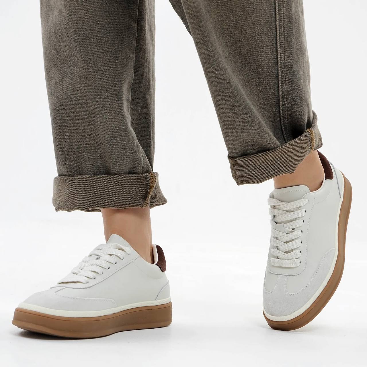 Sneakers “White Classic”